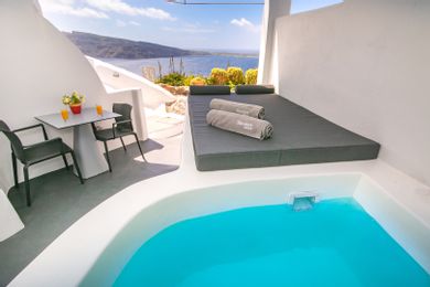 Junior Suite with Outdoor Hot Tub