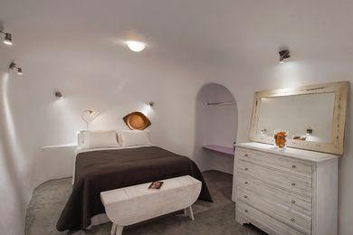 Suite with Indoor & Outdoor Hot Tub