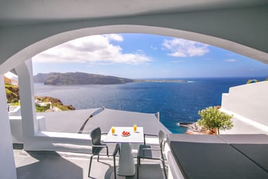 Superior Suite with Outdoor Hot Tub
