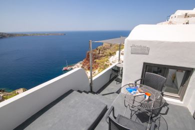 Theodora Suites Santorini - Image 2