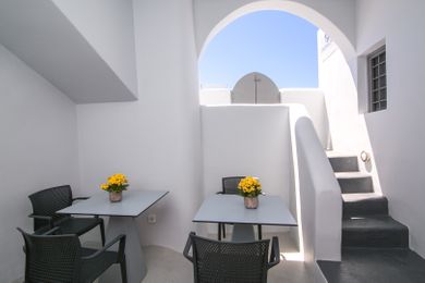 Theodora Suites Santorini - Image 7