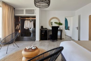 Two Bedroom Villa with Indoor Private Cave Pool