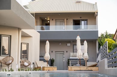 Theros Suites Korinthos - Image 5