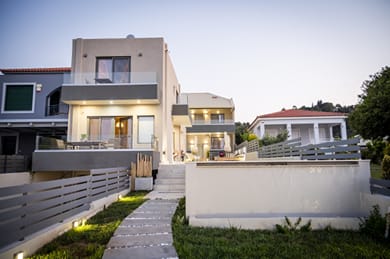 Theros Suites Korinthos - Image 6
