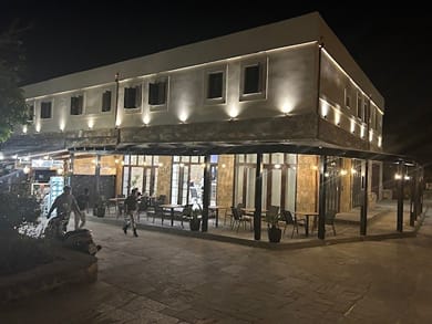 The Wine Hotel - Image 3