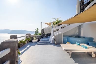 Thirea Honeymoon Suite