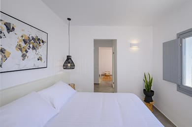 Thoe Oia Suites - Image 6