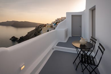 Three Domes Oia - Image 6