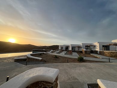 Thronos Suites - Image 7