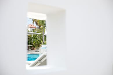 Tinas Plus Hotel - Image 7