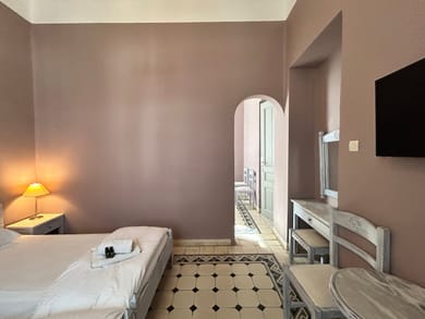 Friends or Family Room