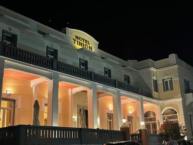 Tinion Urban Hotel - Image 3