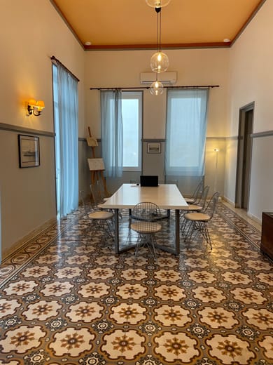 Tinion Urban Hotel - Image 6