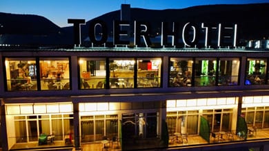Toer Hotel - Image 2