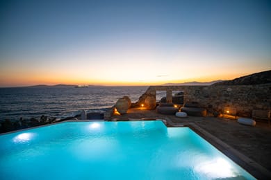 Topos Exclusive Mykonos - Image 2