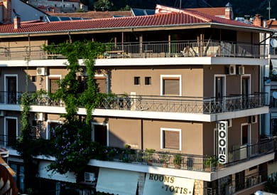 Toti Boutique Rooms - Image 7