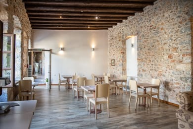 Trapela Areopolis, Boutique Hotel - Image 3