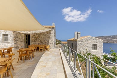 Trapela Limeni, Luxury Suites - Image 7