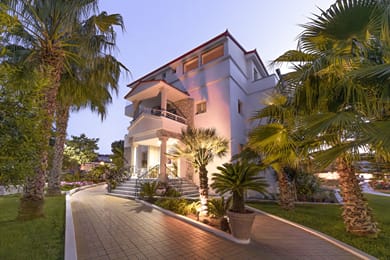 Tresor Sousouras - Image 4