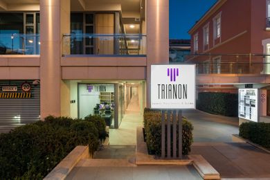 Trianon Luxury Apartments & Suites - Image 6