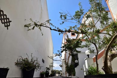 Tritonas Rooms - Image 4