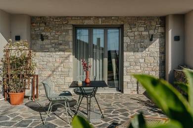 Suite with Private Garden and Sea View