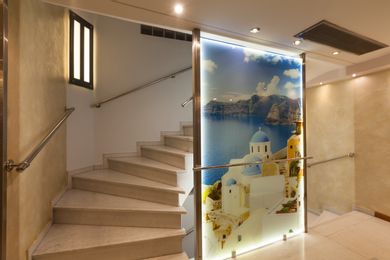 Tropical Hotel Athens - Image 6