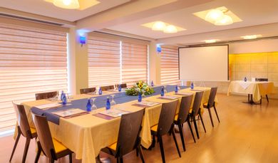 Tropical Hotel Athens - Image 7