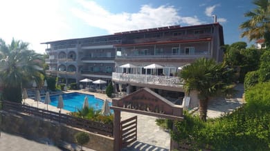 Tropical Hotel Halkidiki - Image 3