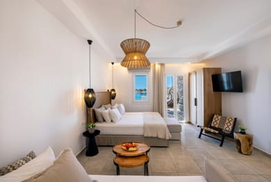 Executive Suite with Private Pool Sea View  Private Terrace and Spa Bath