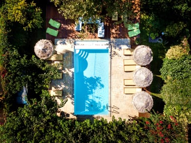 Turdus Merula Retreat villas (both villas)