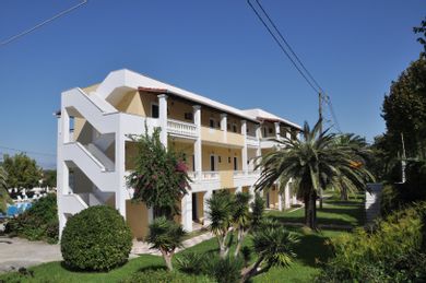 Tzilios Studios Corfu - Image 2