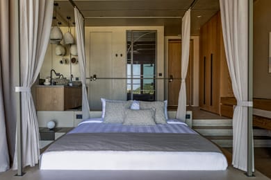 Cicada Villa with Private Pool Indoor Jacuzzi and Gym