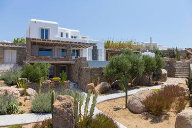 Dreamlike Villa 2