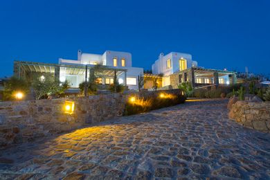Dreamlike Villa 2