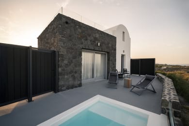 Deluxe Suite with Sea View