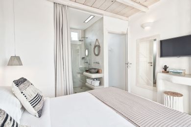 Two Bedroom Executive Villa Sea View with Private Pool & Outdoor Jacuzzi