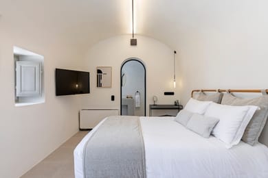 Junior Suite with Indoor Jacuzzi