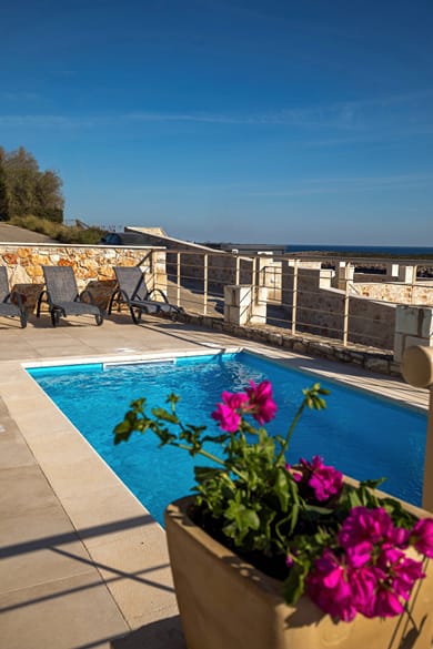 Vagioni Seaside Villa - Image 4