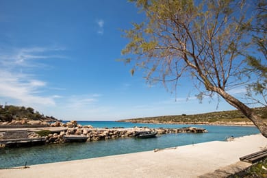 Vagioni Seaside Villa - Image 7