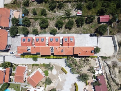 Valery Apartments Pefkohori - Image 4