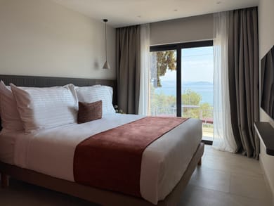 Family Suite Front Sea View