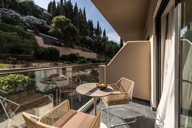 2 Bedroom Mountain View Room