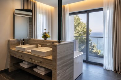 Junior Suite Front Sea View
