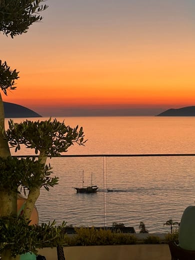 Valza Boutique Hotel - Image 3