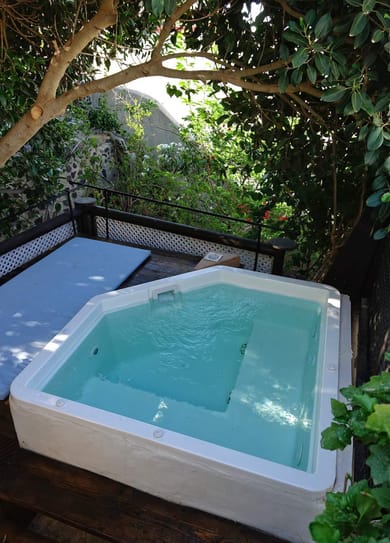 Grand Four Bedroom Mansion