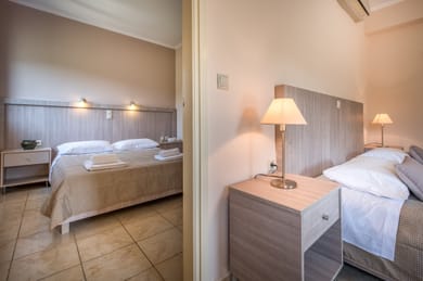 Varres Hotel - Image 7