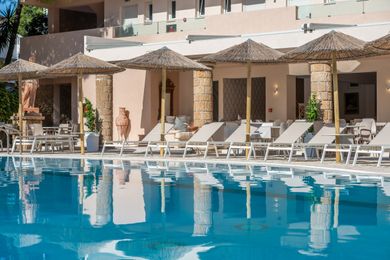 Vasilikos Beach Hotel - Image 2