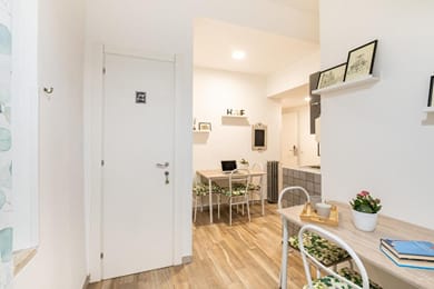 Vatican 36 Guest House - Image 3