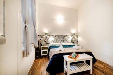 Vatican 36 Guest House - Image 2